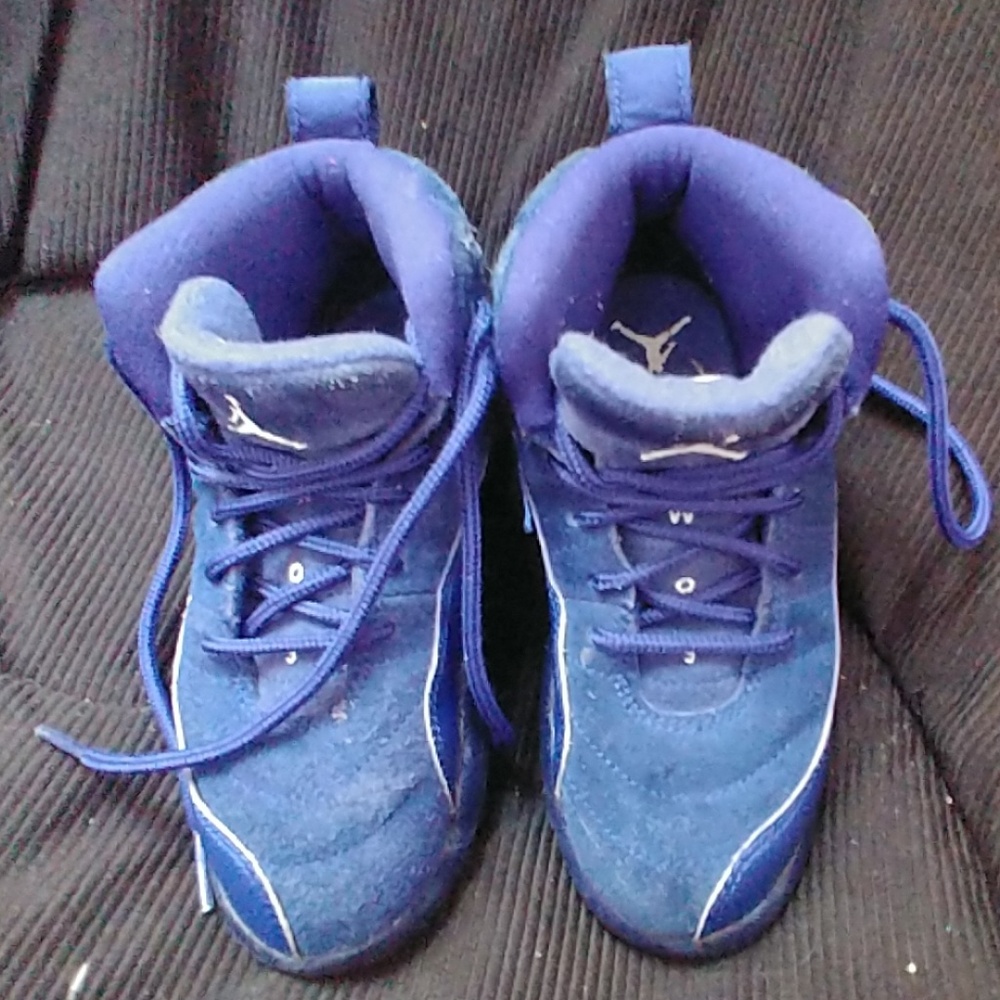 Toddler blue suede Jordan's size 11c